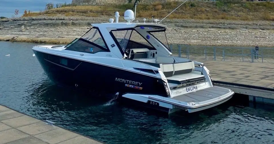 Luxury yacht rental on Lake Travis Austin TX