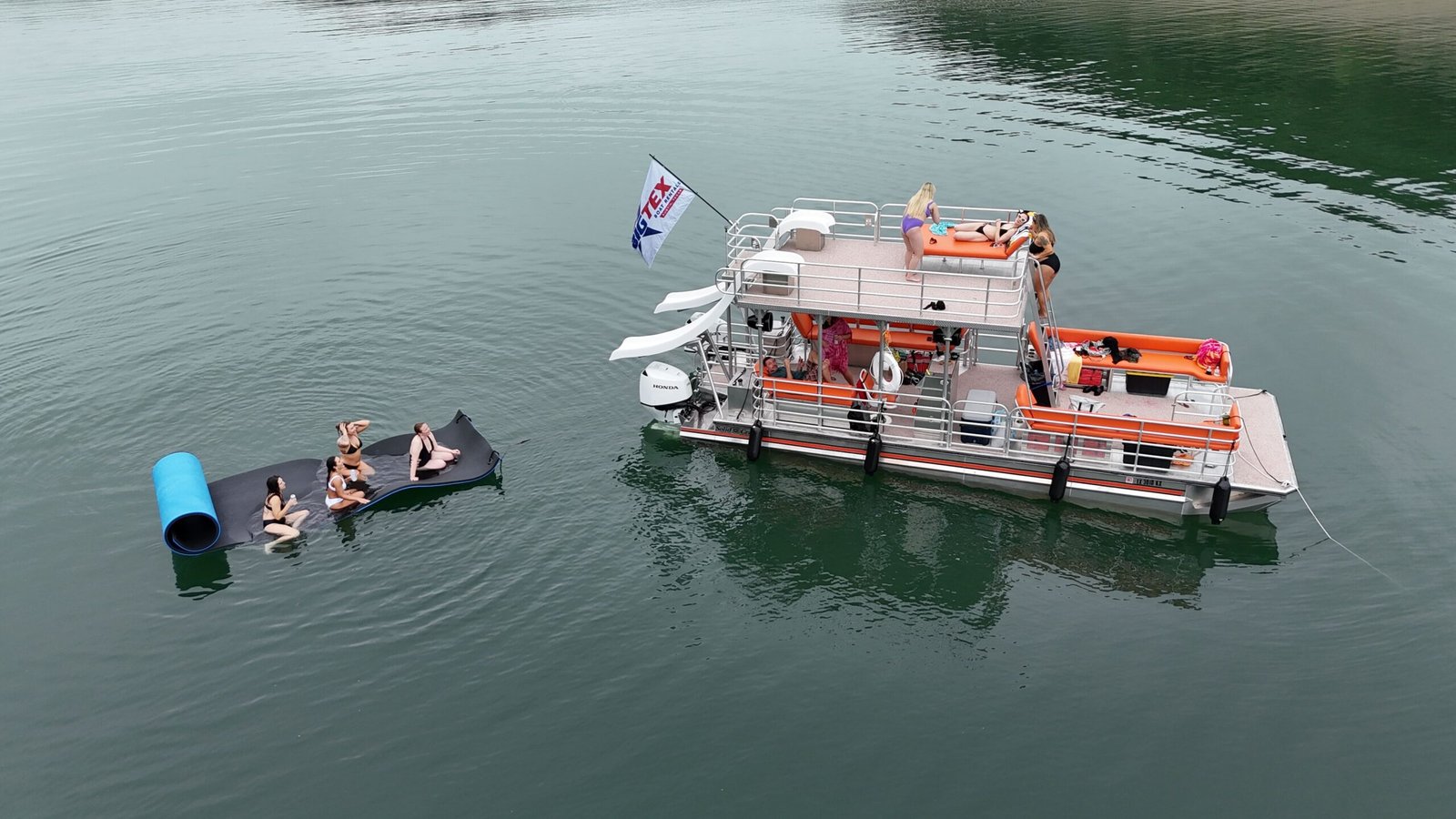 Austin party boat rental on Lake Austin